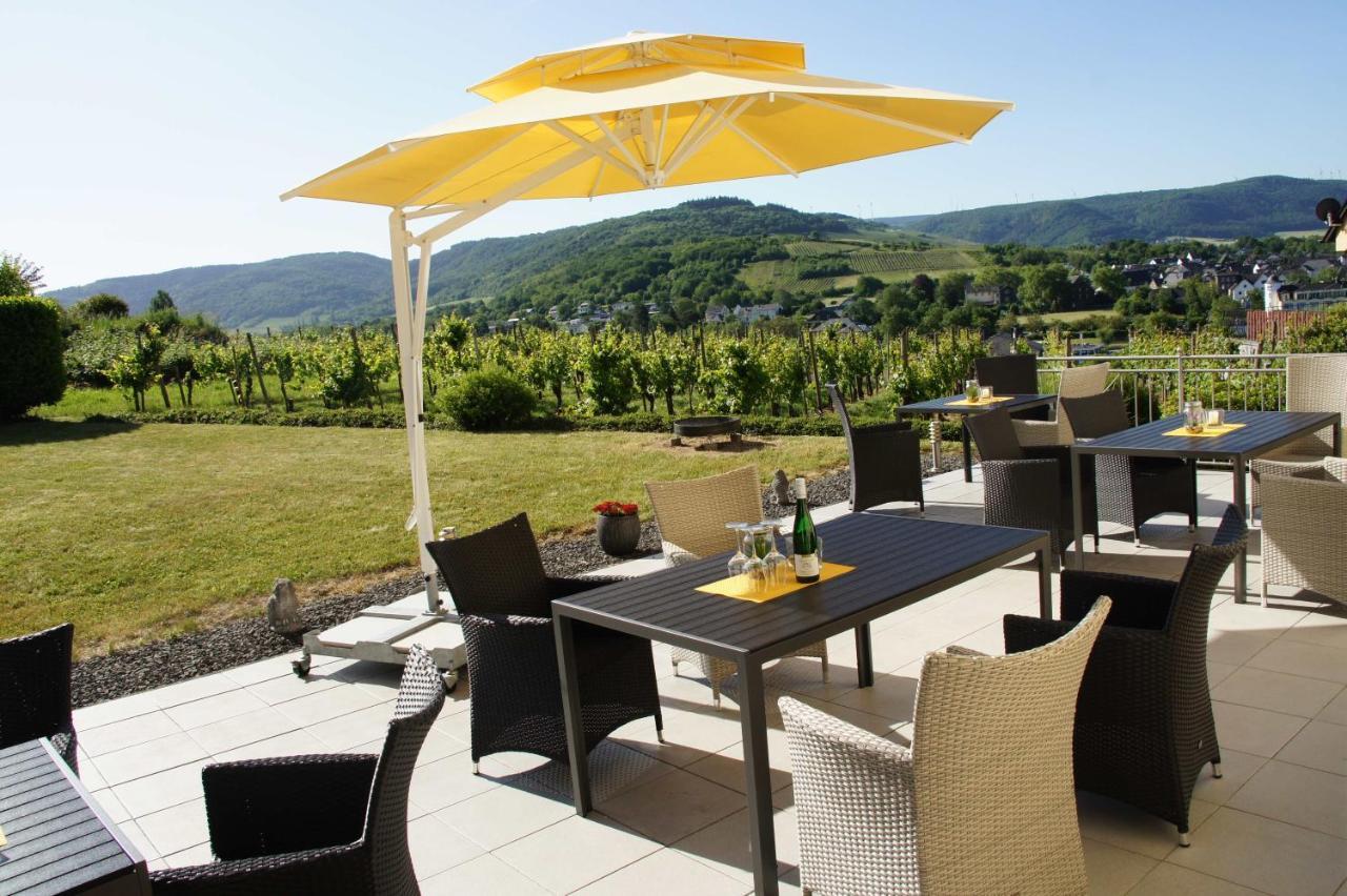 Wein- Und Gaestehaus Genetsch Lieser Extérieur photo